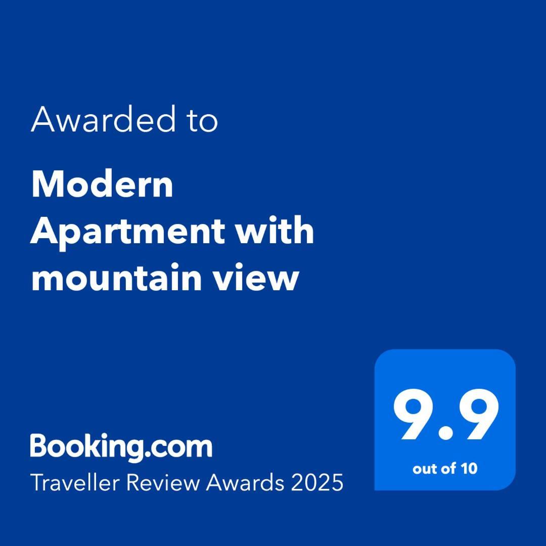 Modern With Mountain View *